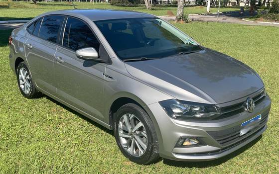 VOLKSWAGEN VIRTUS 1.0 200 TSI HIGHLINE AUTOMÁTICO